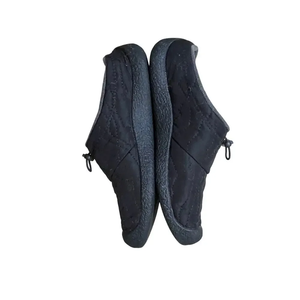 Keen Men's 9.5 Howser III Slip On Slide Black Quilted Nylon Clog Comfort Shoe